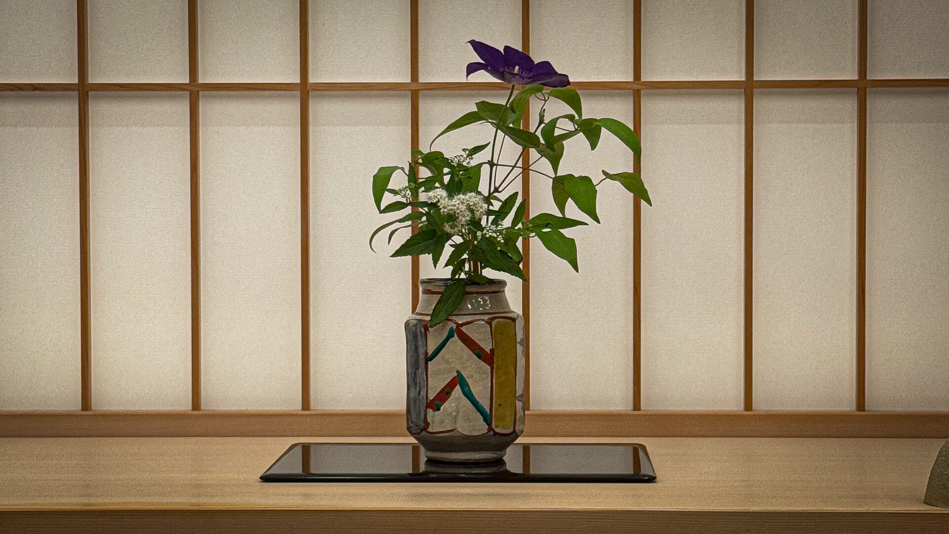 銀座・青空の花。